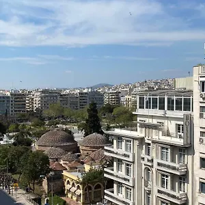 https://apt-gnaios-penthouse.hotelschalkidiki.net