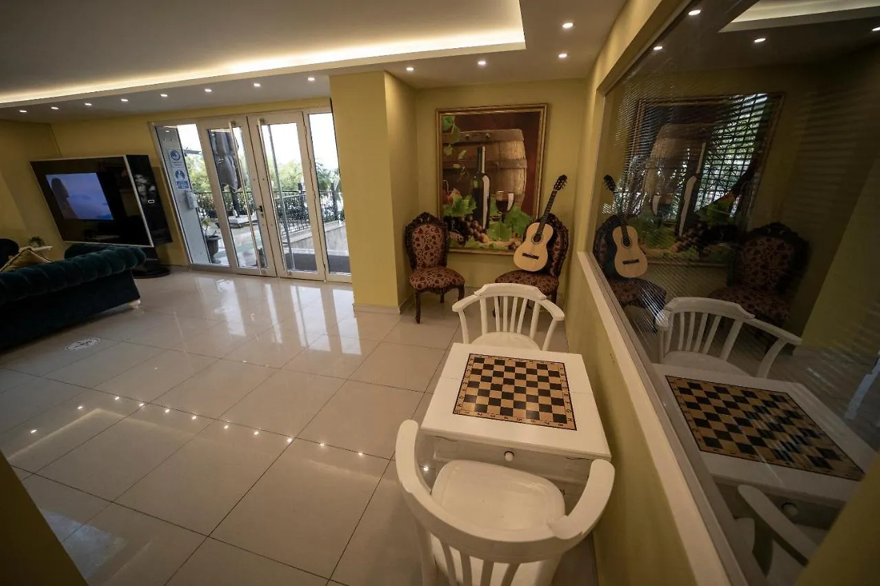 Silver Tower Residence Kuşadası Apart Otel