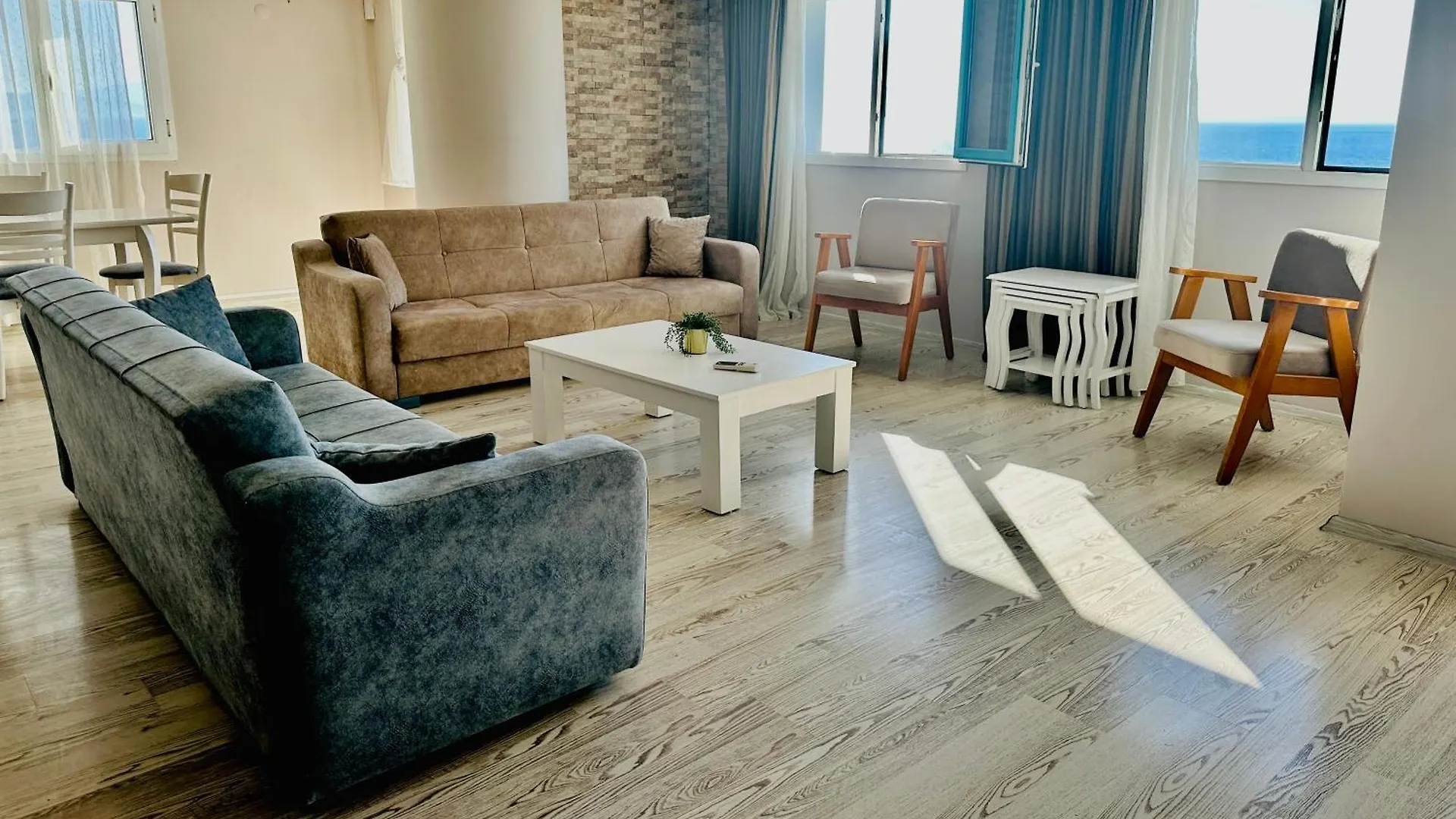 Apart Otel Silver Tower Residence Kuşadası